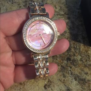 Michael kors pink mother of pearl watch